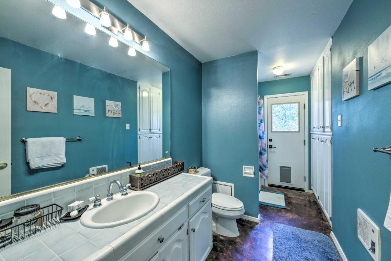 Charming Home Less Than 10 Mi To Sequoia Natl Park! Three Rivers Eksteriør bilde